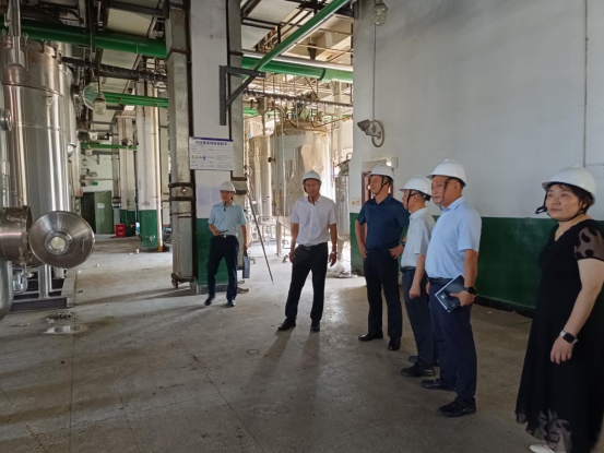 黔江区区委常委强劲松率队调研科瑞南海生产经营情况(图2) 黔江区区委常委强劲松率队调研科瑞南海生产经营情况(图2)